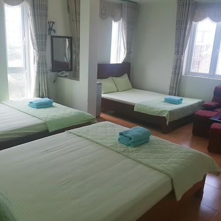 Khach San Thuy Young Hotell Vung Tau Eksteriør bilde