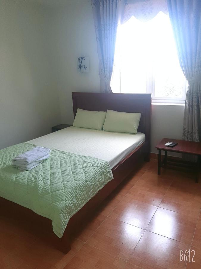 Khach San Thuy Young Hotell Vung Tau Eksteriør bilde